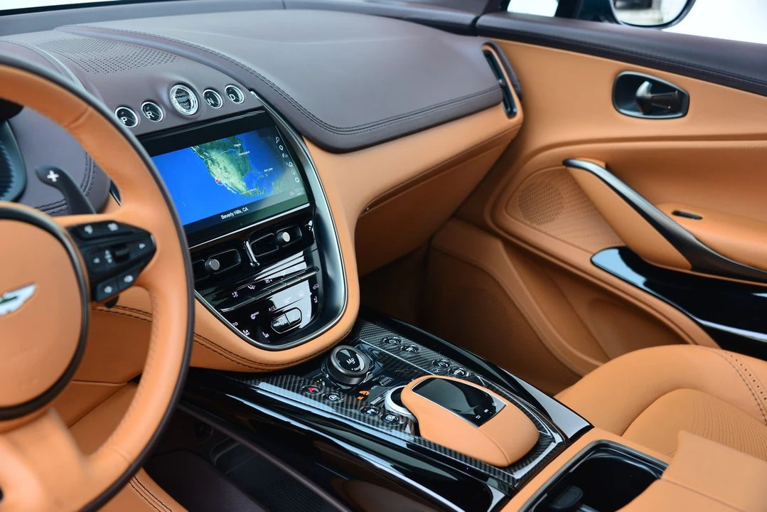 2023 Aston Martin DBX 707 - Image 9 of 23