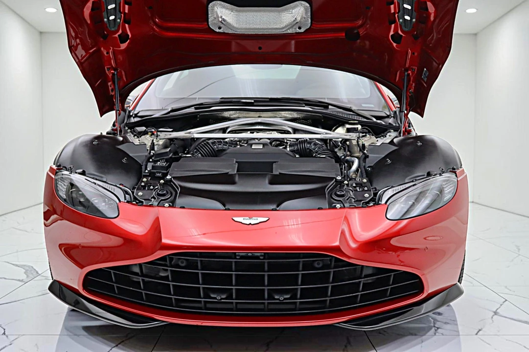 2023 Aston Martin V8 Vantage (2019+) - Image 26 of 31