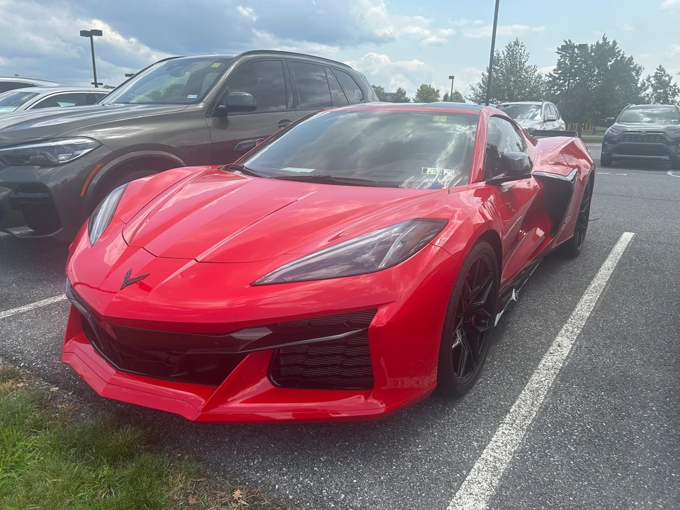 2023 Chevrolet Corvette C8 Z06 - Image 2 of 3
