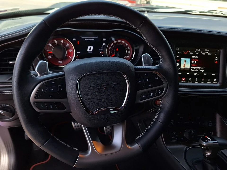 2023 Dodge Challenger SRT Hellcat 3rd Gen - Image 14 of 31