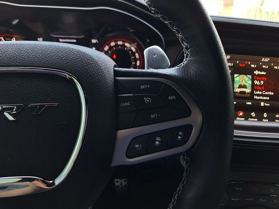2023 Dodge Challenger SRT Hellcat 3rd Gen - Image 16 of 31