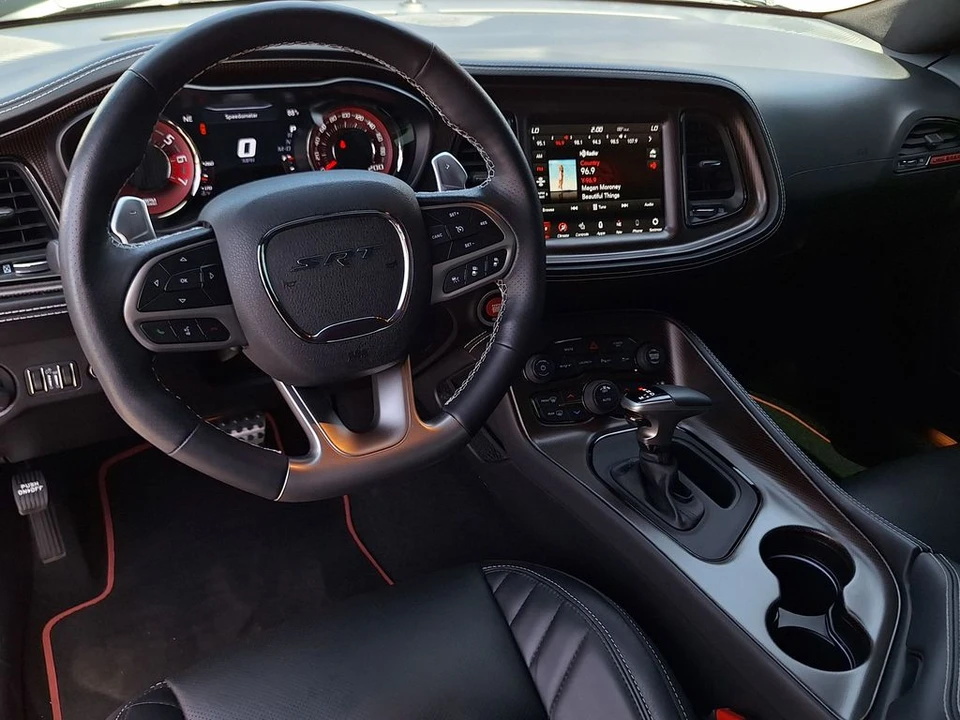 2023 Dodge Challenger SRT Hellcat 3rd Gen - Image 13 of 31