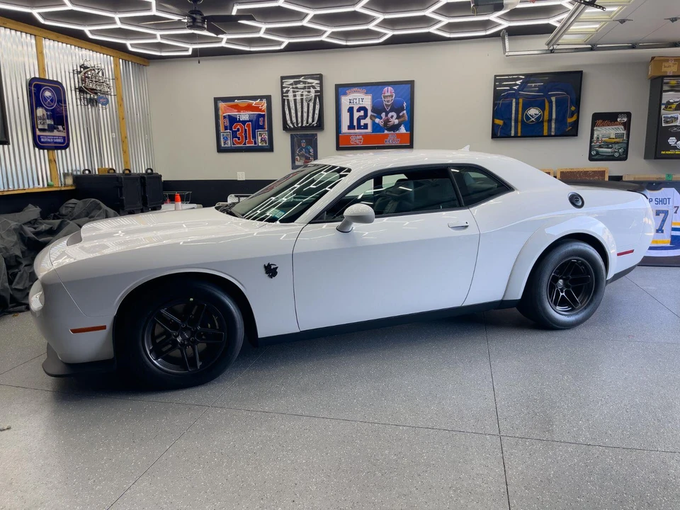 2023 Dodge Challenger SRT Hellcat 3rd Gen - Image 7 of 31