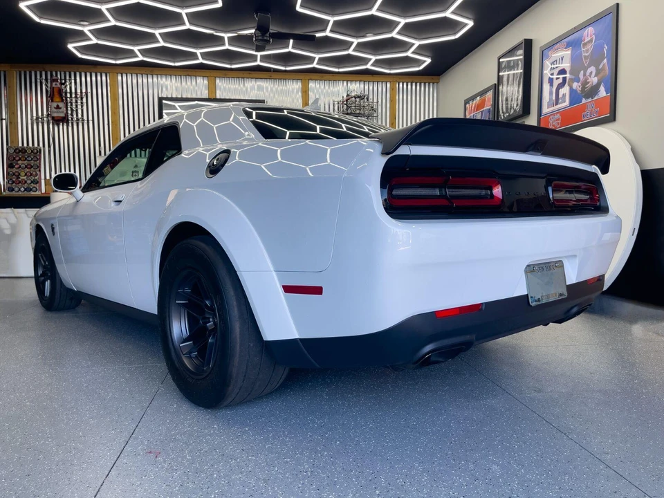 2023 Dodge Challenger SRT Hellcat 3rd Gen - Image 9 of 31