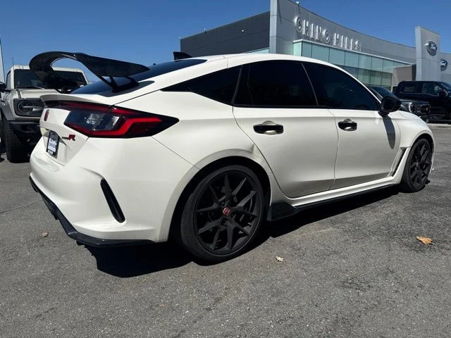 2023 Honda FL5 Civic Type R - Image 3 of 10