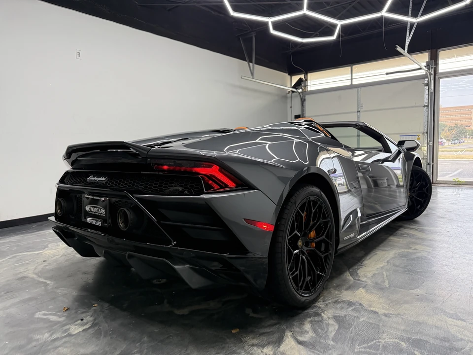 2023 Lamborghini Huracan LP640-4 EVO - Image 5 of 31