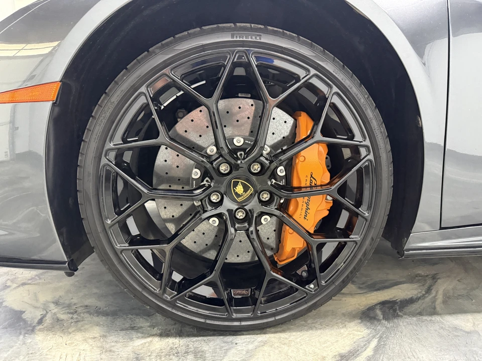 2023 Lamborghini Huracan LP640-4 EVO - Image 27 of 31