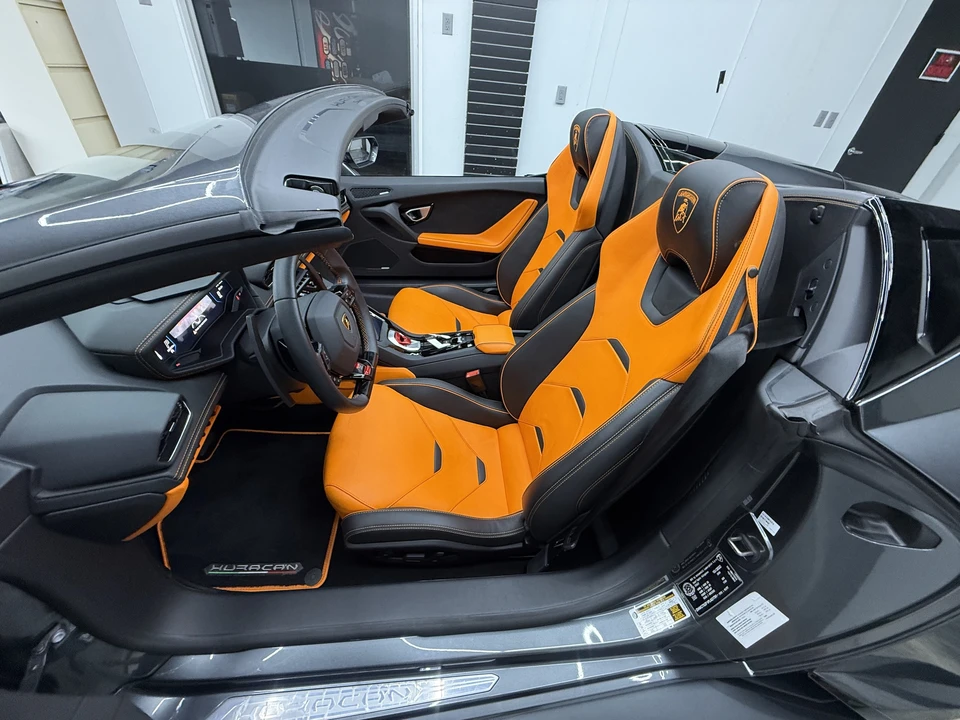 2023 Lamborghini Huracan LP640-4 EVO - Image 11 of 31