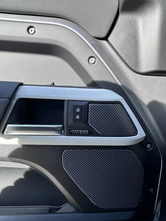 2023 Land Rover Defender L663 - Image 13 of 22