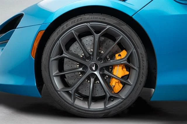 2023 McLaren Artura - Image 21 of 31