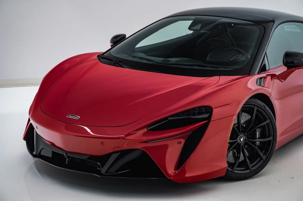 2023 McLaren Artura - Image 4 of 31