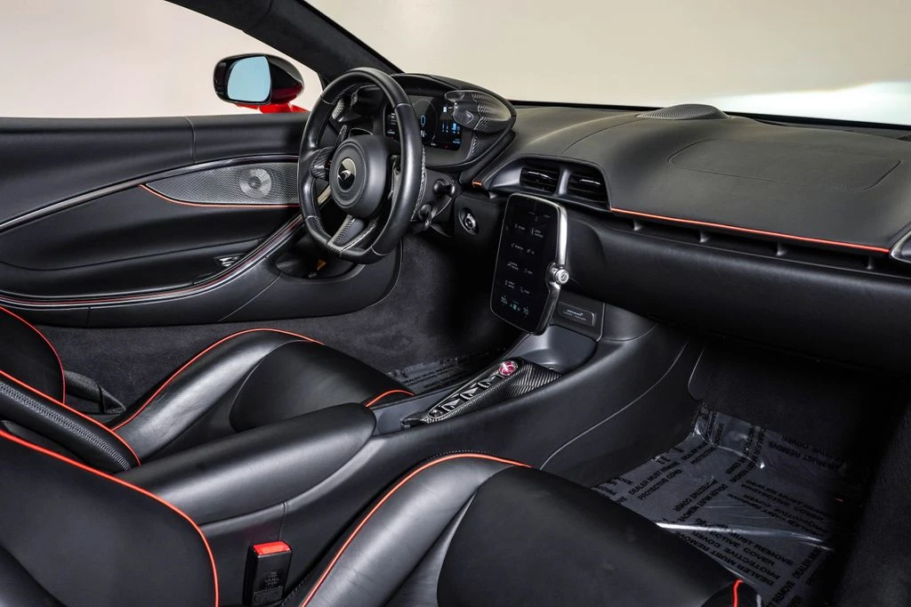 2023 McLaren Artura - Image 18 of 31