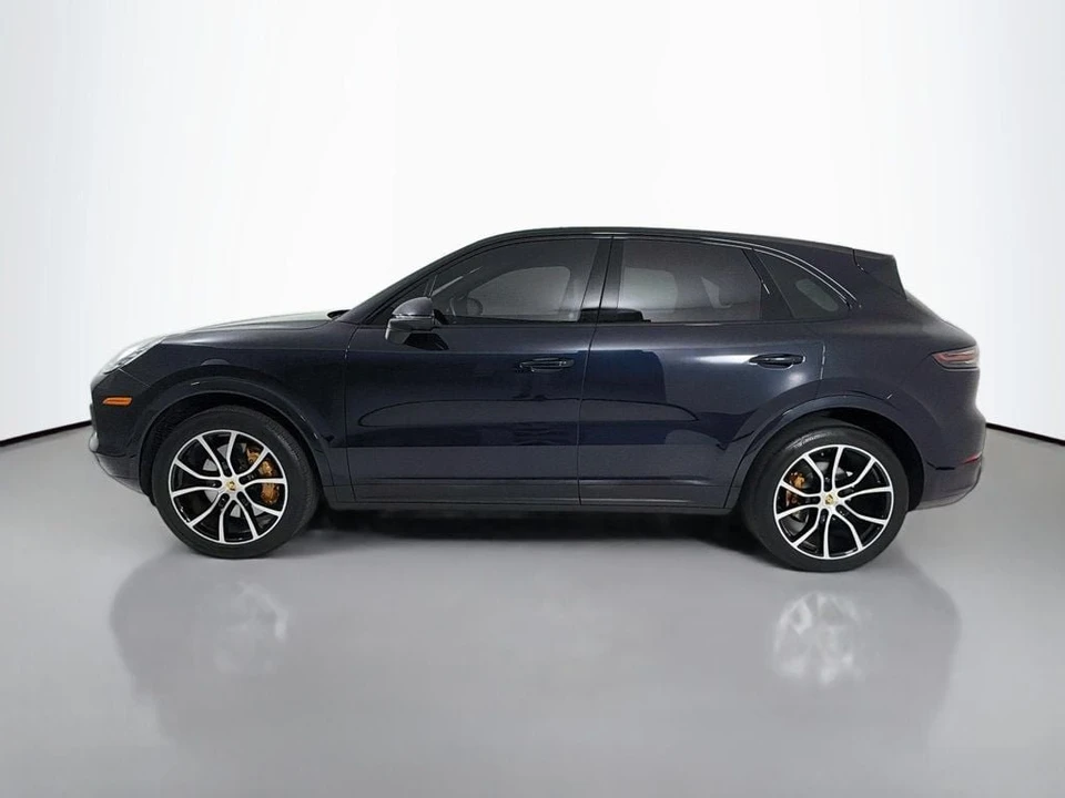 2023 Porsche 9Y0/9Y3 Cayenne - Image 2 of 31