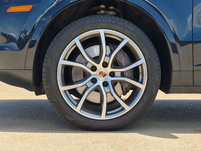 2023 Porsche 9Y0/9Y3 Cayenne - Image 23 of 24