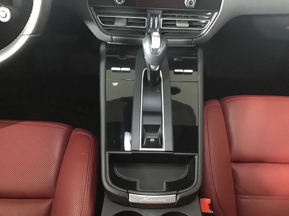 2023 Porsche Macan GTS - Image 23 of 31
