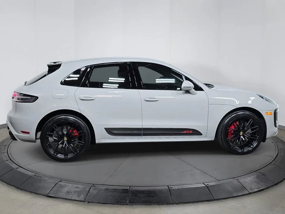 2023 Porsche Macan GTS - Image 8 of 30