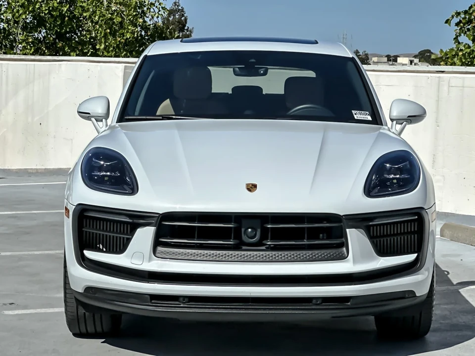 2023 Porsche Macan S - Image 11 of 29