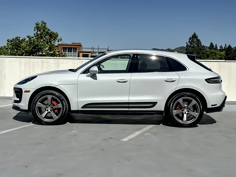 2023 Porsche Macan S - Image 2 of 29