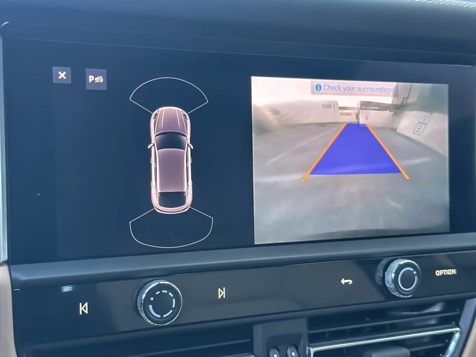 2023 Porsche Macan S - Image 20 of 29