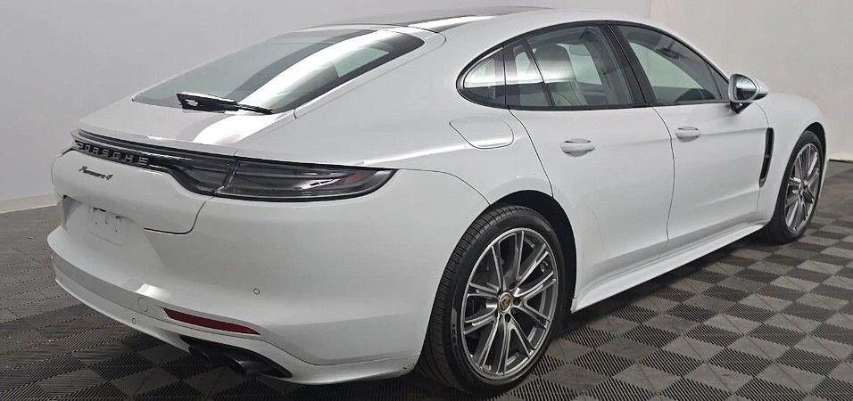 2023 Porsche 971 Panamera - Image 4 of 7