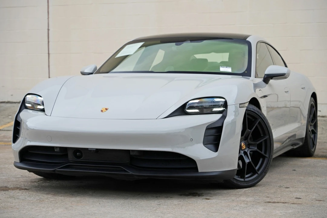 2023 Porsche Taycan GTS - Image 3 of 31