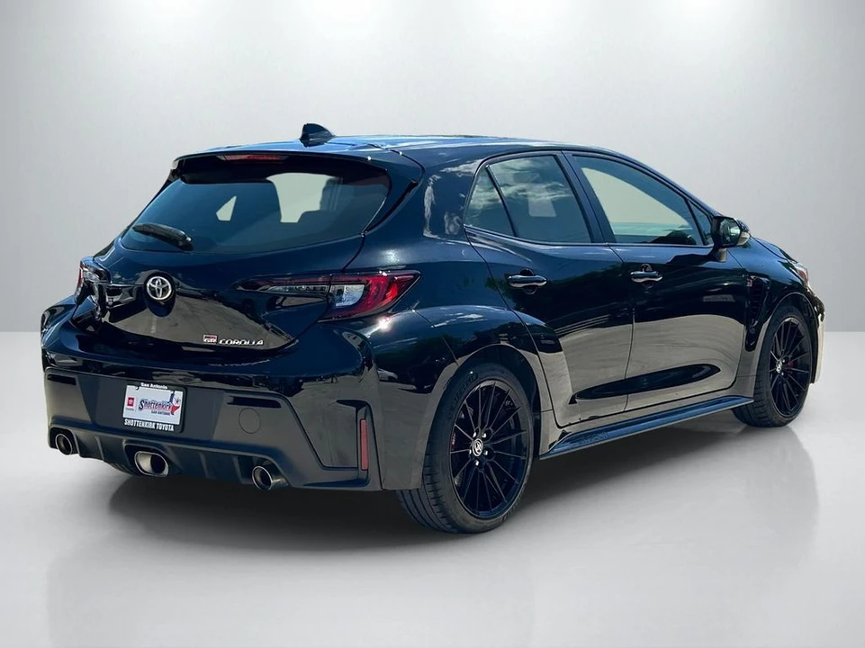 2023 Toyota GR Corolla 12th Gen - Image 5 of 31