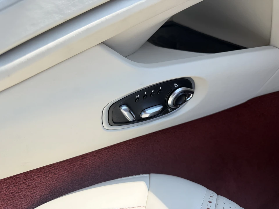 2024 Aston Martin DB12 - Image 19 of 29