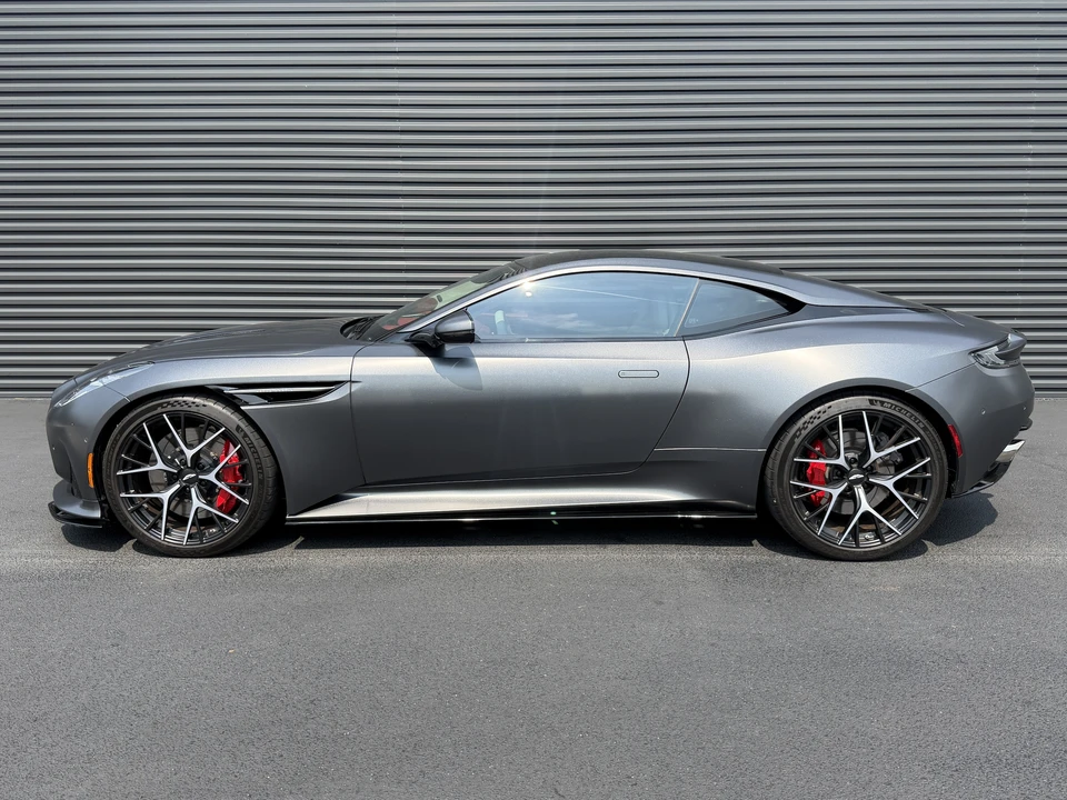 2024 Aston Martin DB12 - Image 2 of 29