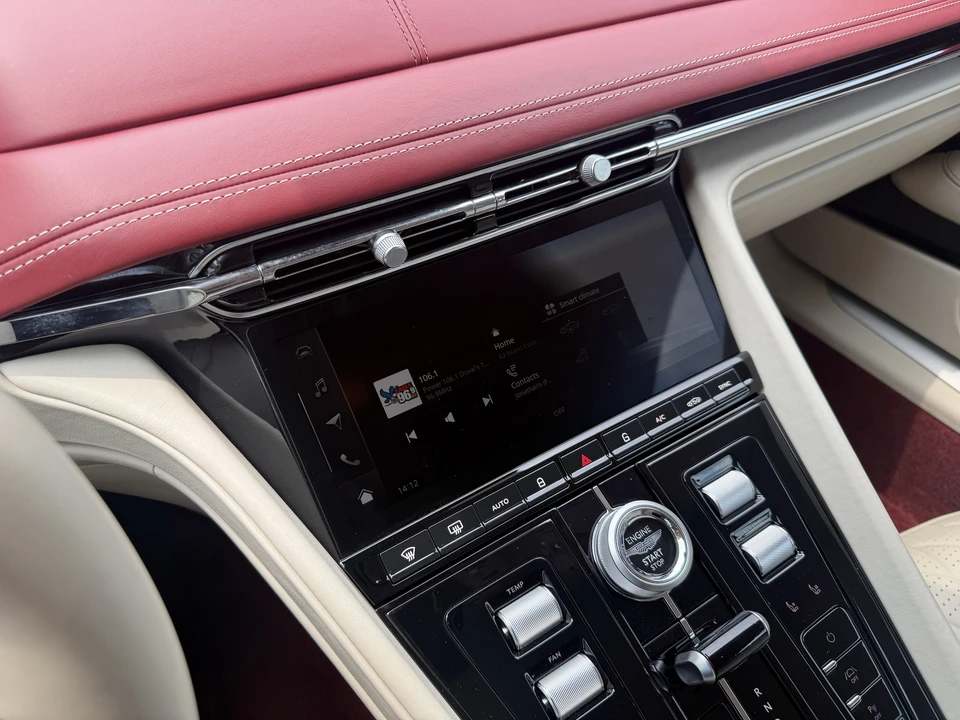 2024 Aston Martin DB12 - Image 27 of 29