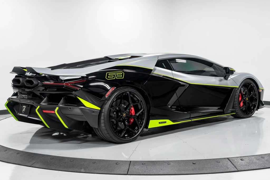 2024 Lamborghini Revuelto - Image 3 of 31