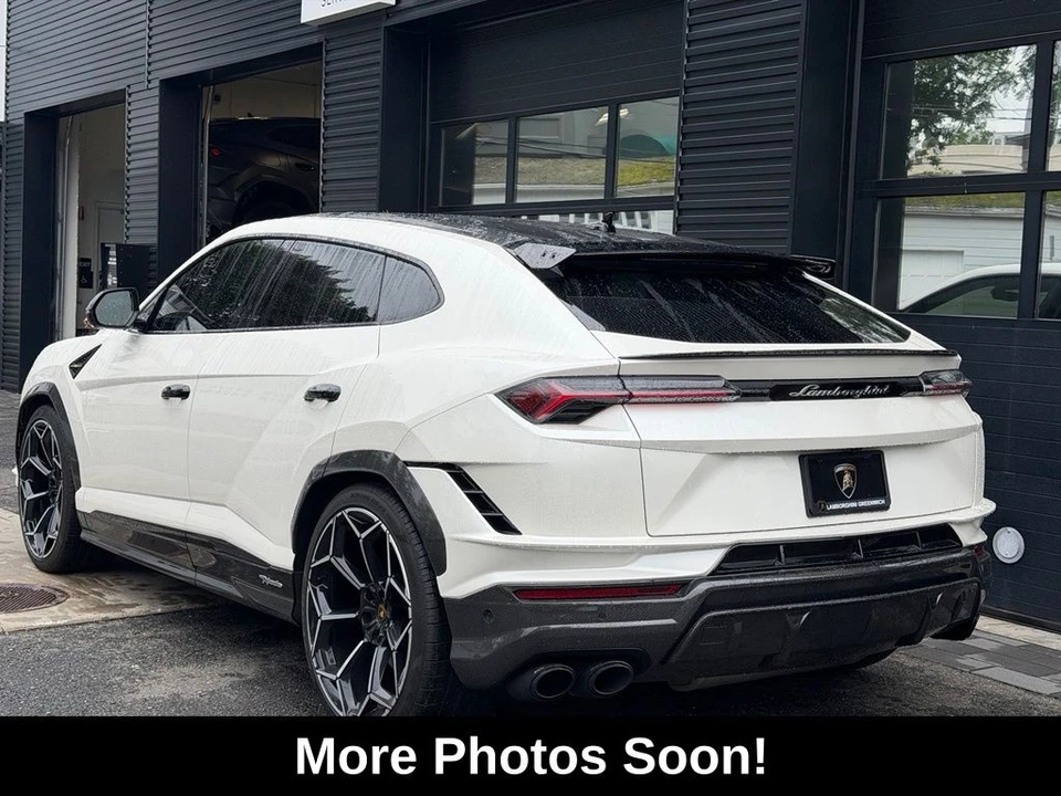 2024 Lamborghini Urus Performante - Image 3 of 7