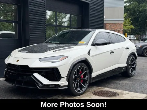 2024 Lamborghini Urus Performante