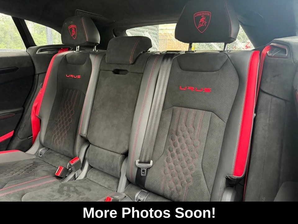 2024 Lamborghini Urus Performante - Image 7 of 7