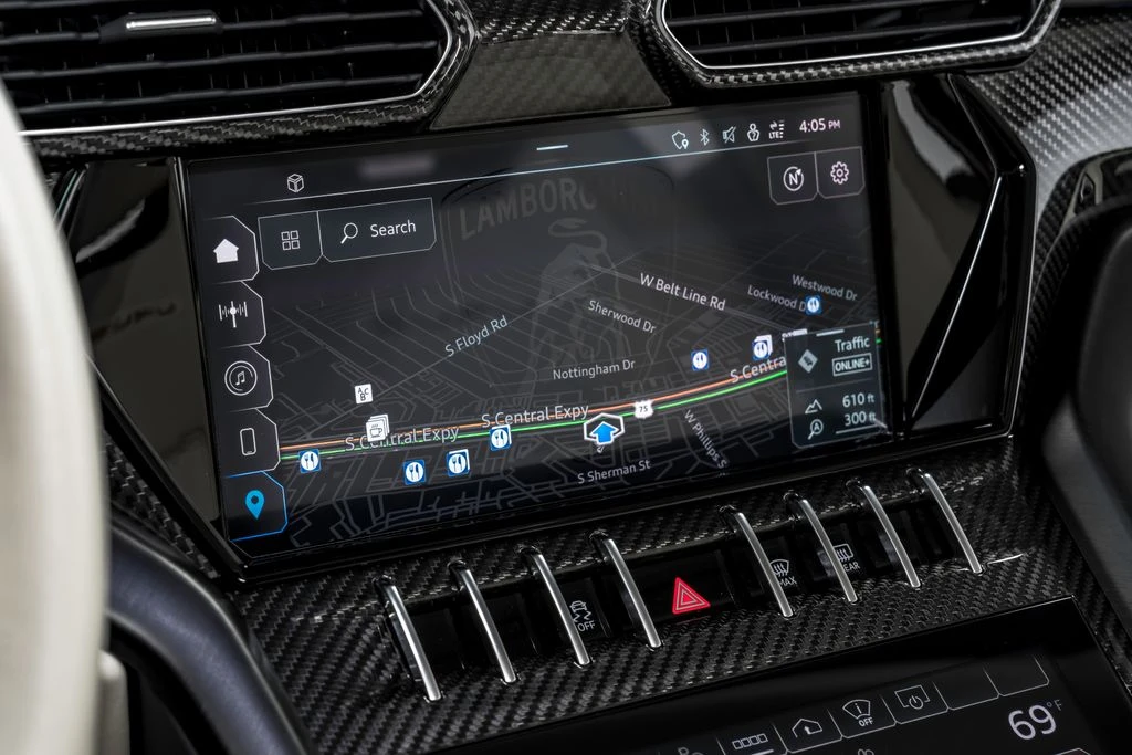 2024 Lamborghini Urus S - Image 25 of 31