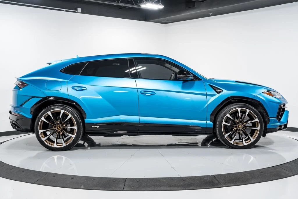 2024 Lamborghini Urus S - Image 2 of 31