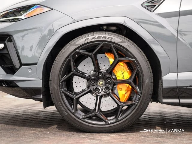 2024 Lamborghini Urus SE - Image 7 of 31