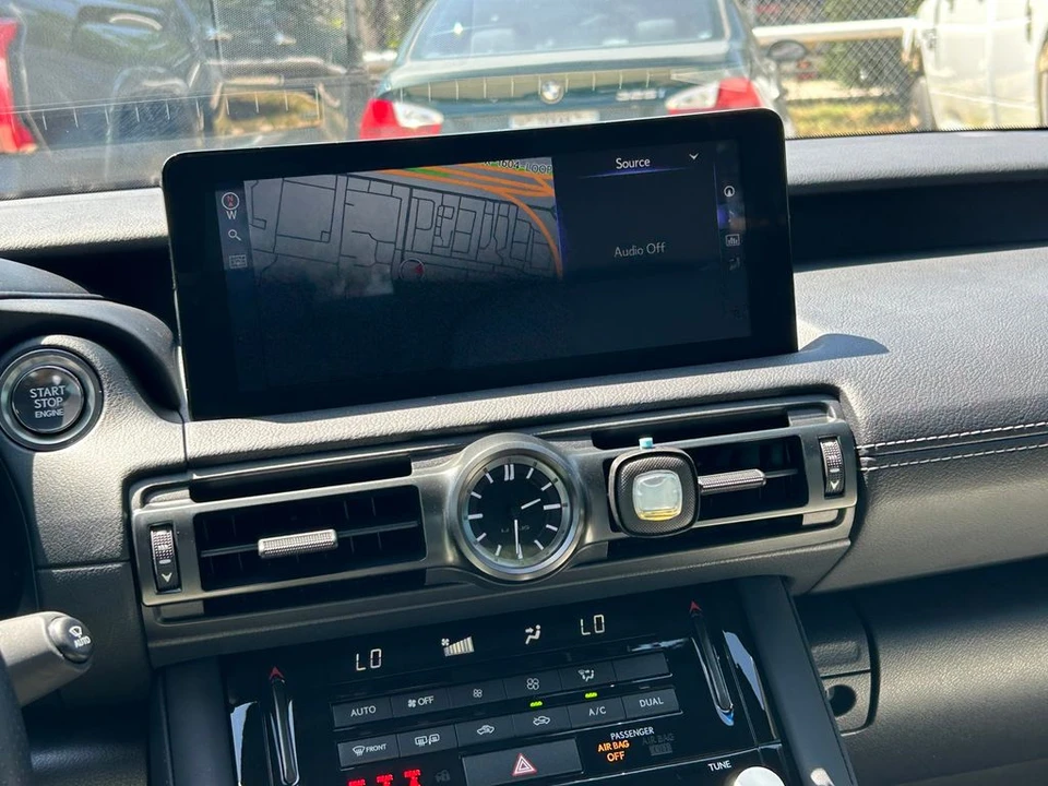 2024 Lexus IS 3rd Gen - Image 20 of 31