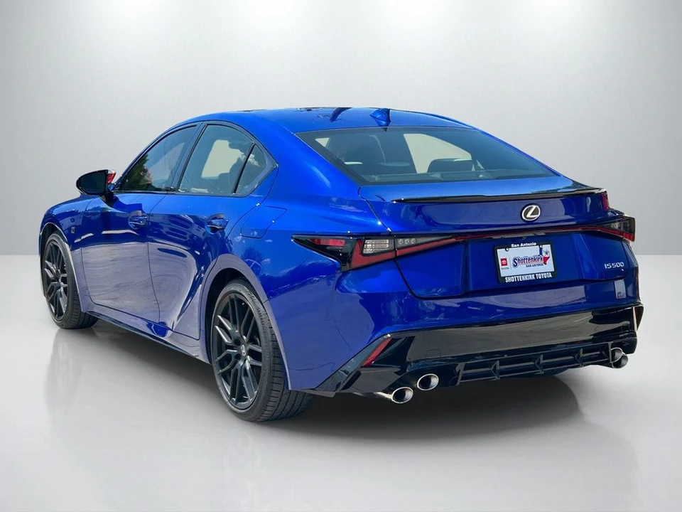 2024 Lexus IS 3rd Gen - Image 7 of 31