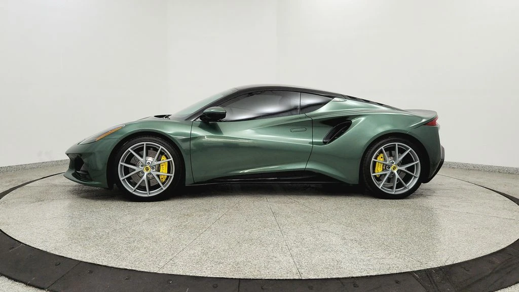 2024 Lotus Emira - Image 2 of 31