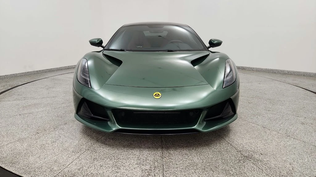 2024 Lotus Emira - Image 9 of 31