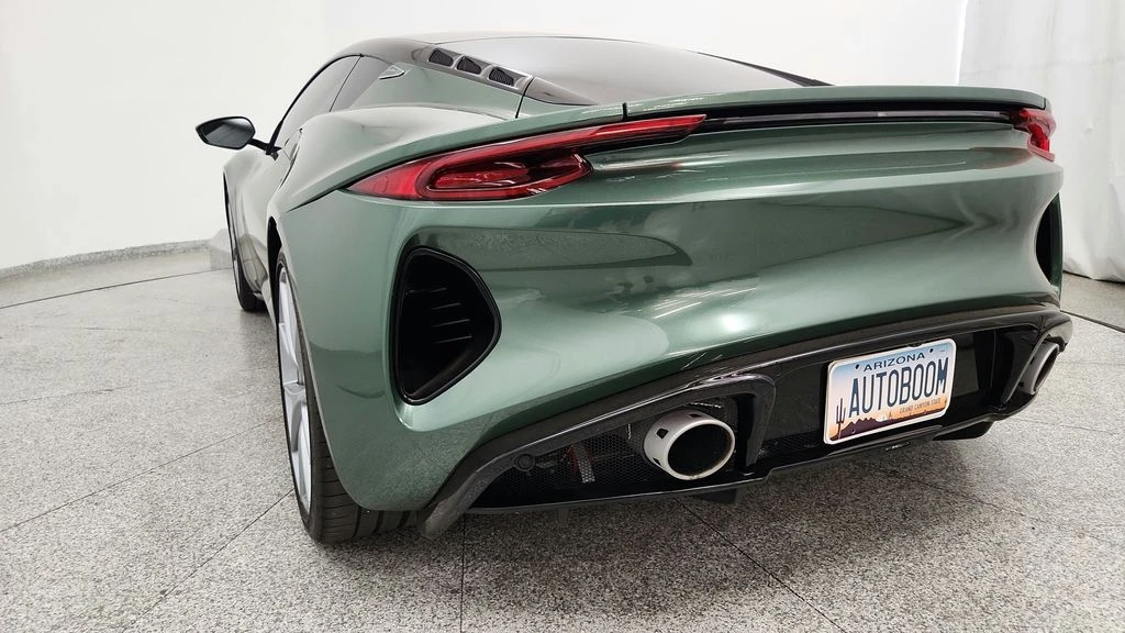 2024 Lotus Emira - Image 20 of 31