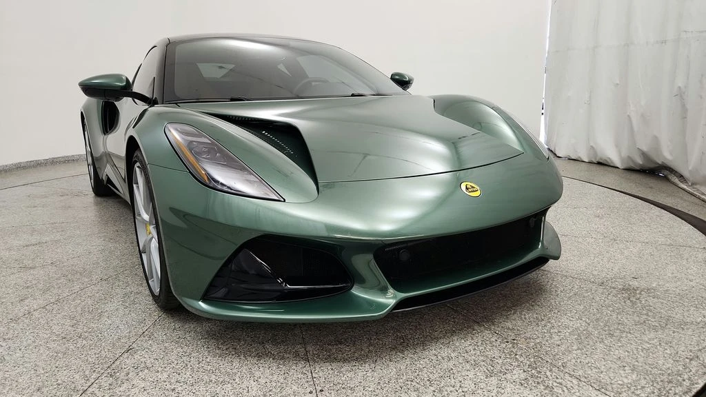 2024 Lotus Emira - Image 12 of 31