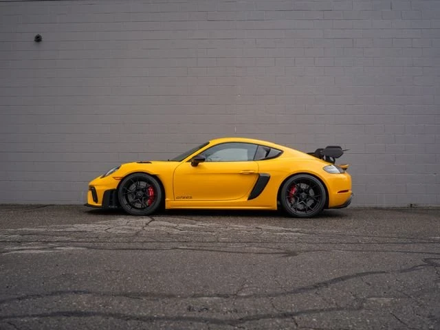2024 Porsche 718 Cayman GT4 RS - Image 2 of 31