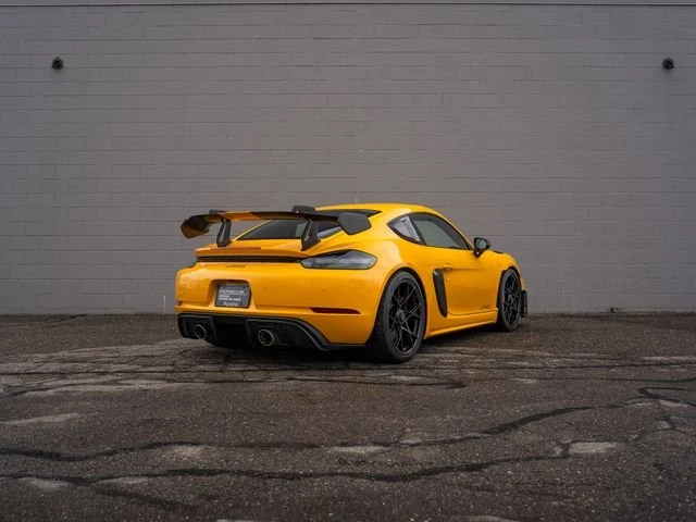 2024 Porsche 718 Cayman GT4 RS - Image 7 of 31