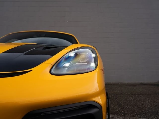 2024 Porsche 718 Cayman GT4 RS - Image 11 of 31