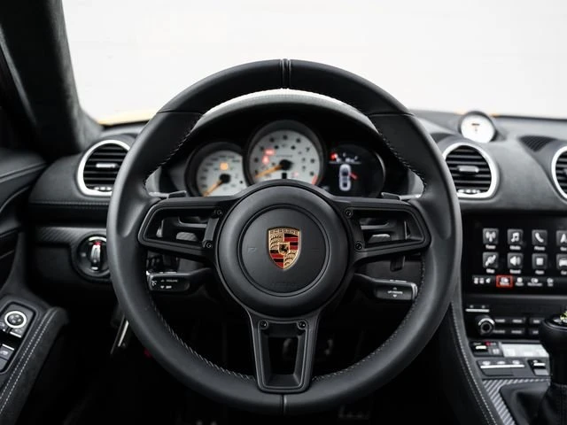 2024 Porsche 718 Cayman GT4 RS - Image 24 of 31