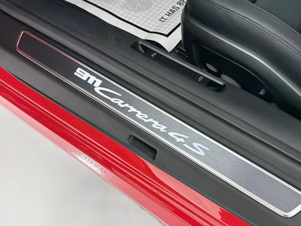 2024 Porsche 992 Carrera 4S - Image 14 of 31