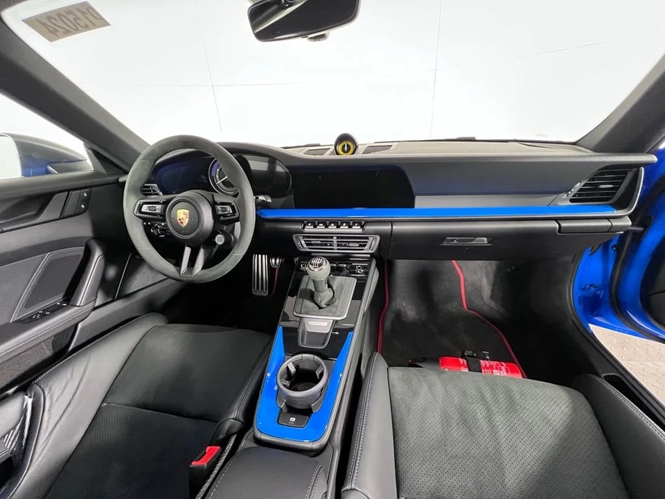 2024 Porsche 992 Carrera T - Image 18 of 31