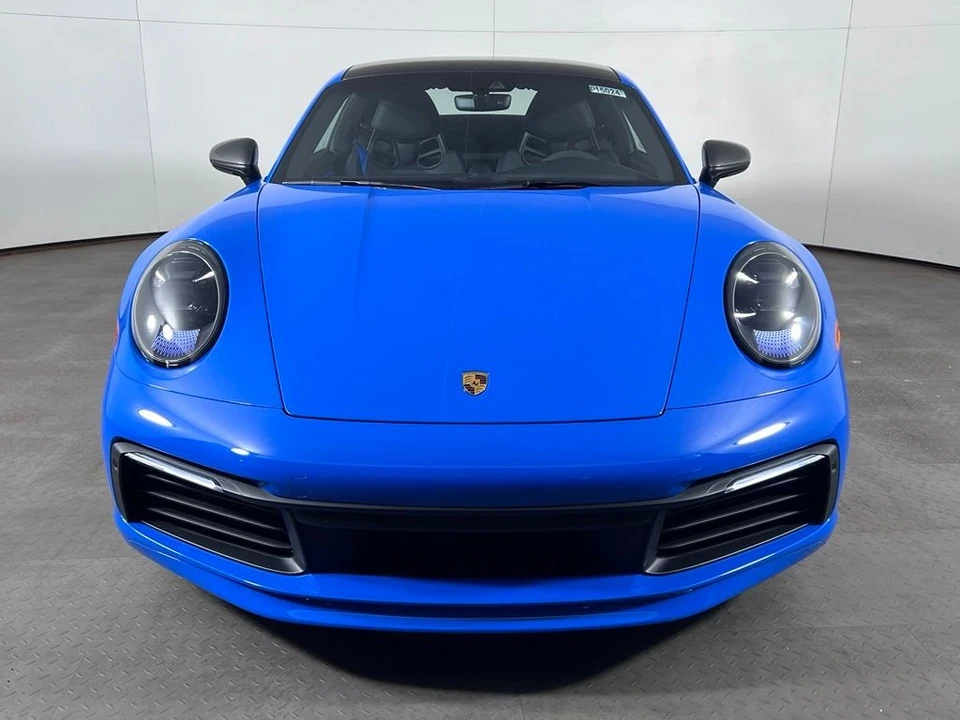 2024 Porsche 992 Carrera T - Image 10 of 31