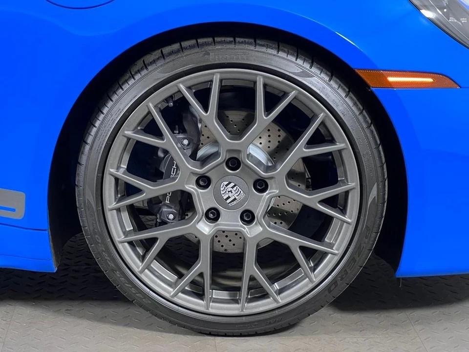 2024 Porsche 992 Carrera T - Image 11 of 31